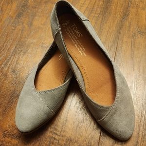 NWOB | TOMS | Gray Suede Jutti Flats | 6.5